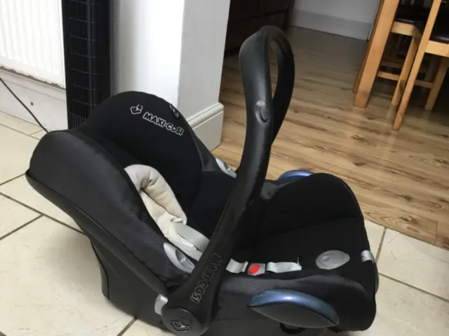 Maxi-Cosi car seat  from birth to 13kg.