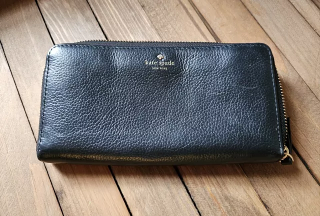 Vintage Kate Spade Black Pebbled Leather Zip Around Continental Money Wallet