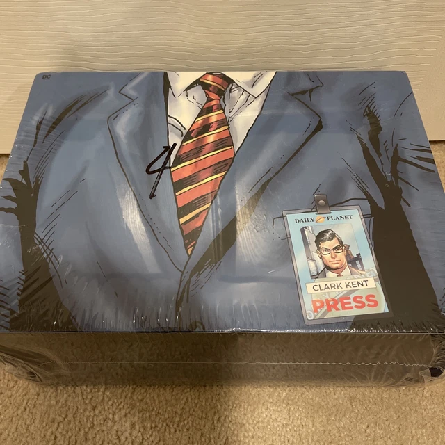 2018 World's Finest Superman Collectors Box Culturefly Brand New Sealed XL