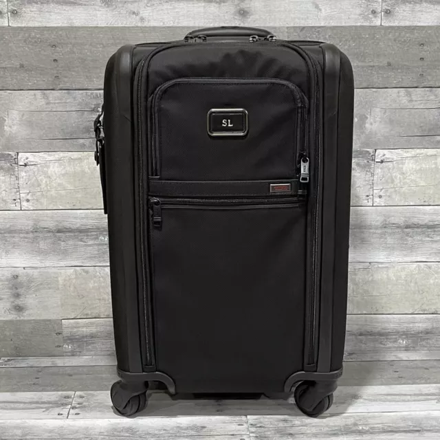 TUMI Alpha 3 - 22-Inch Expandable 4 Wheeled Carry-On - Black (117154-1041)