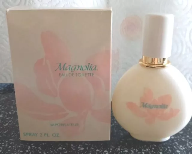 Magnolia Eau De Toilette Vaporisateur 60 Ml Yves Rocher Plein Dans Sa Boite