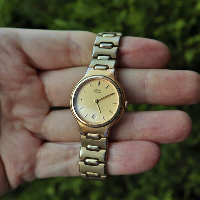 Seiko QXE031B - Reloj despertador de madera con