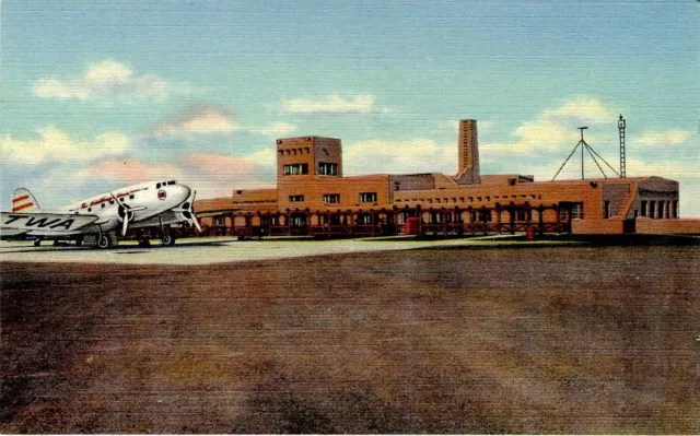 Albuquerque Nm View Of Municipal Airport