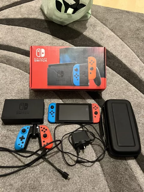 Nintendo Switch Console - 32GB - Neon Blue/Red Joy-Con Boxed - Amazing Condition