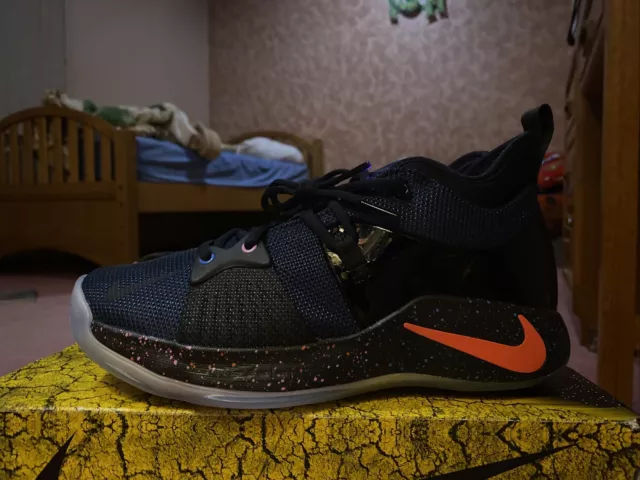 NIKE Air Zoom Paul George PG 2 TAURUS Black Solar Red Basketball