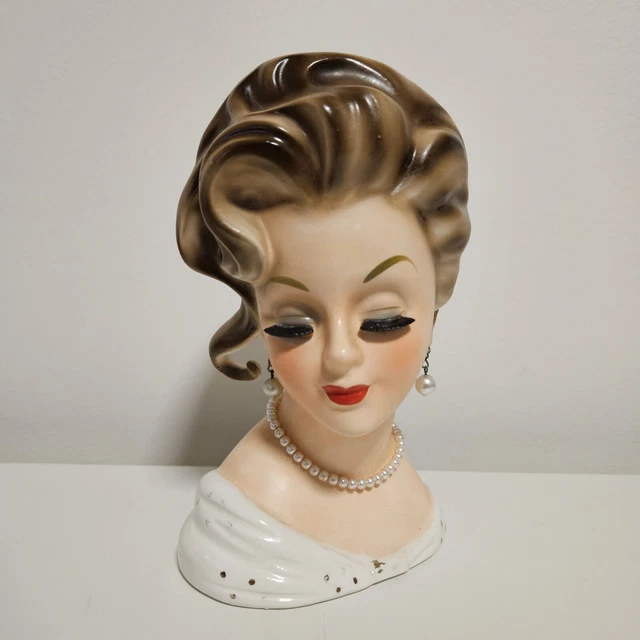 VINTAGE LADY HEAD Vase Inarco E1067 Faux Pearl Necklace & Earrings