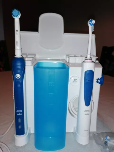 payé 199€ Oral-B PRO 2000 Smart health center + Oxyjet Combiné Dentaire comme9