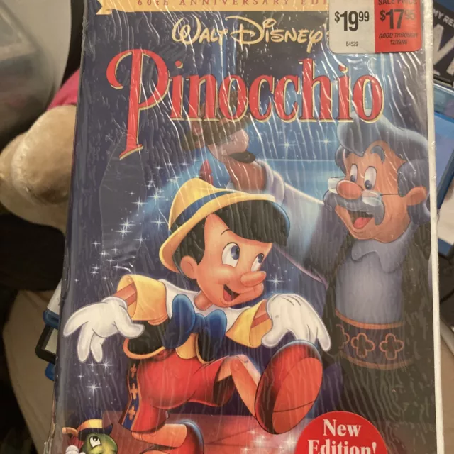Pinocchio (VHS, 1999, Clam Shell Gold Collection) NEW
