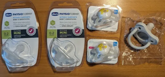 Baby Pacifiers (2) Chicco Physioforma (2) MAM Newborn (1) Dr. Browns HappiPaci 
