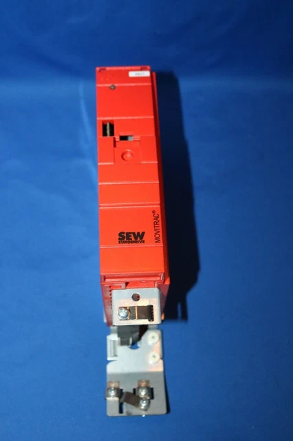CONVERTITORE DI FREQUENZA SEW EURODRIVE mc07b0003-2b1-4-00 0,25 kw ...
