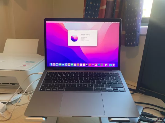Apple MacBook Air 2020 13.3” Apple M1 8GB Ram 256GB SSD