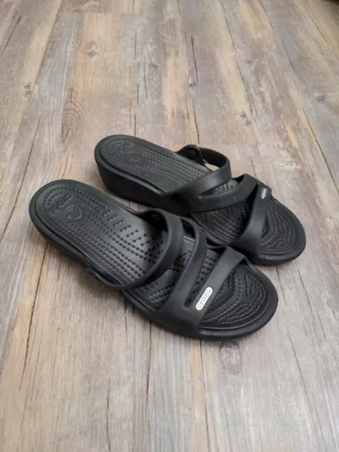 Crocs Patricia II Black Wedge Heel Strappy Slides Sandals Women Size 6 Slip On