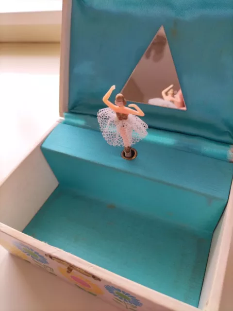 1970's Vintage Spinning Ballerina Musical Jewellery Box In GWO