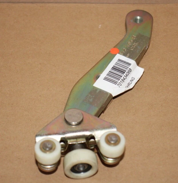 ORIGINAL VAG ROLLER guide for sliding door right VW T4 701843405B £64.