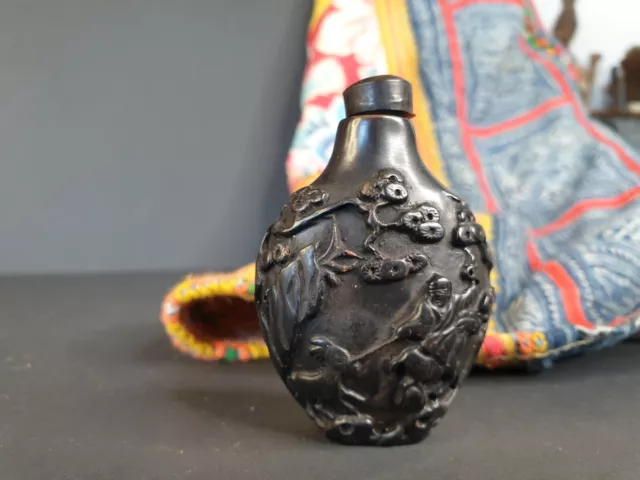 Old Chinese Black Lacquered Snuff Bottle …beautiful collection and display piece