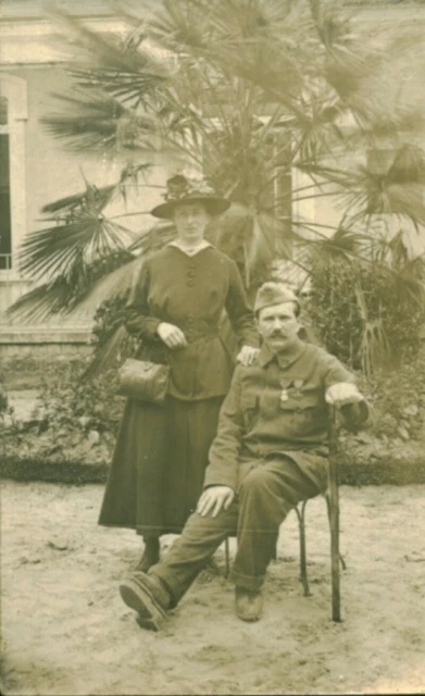 Antique Invalid Soldier 19 WWAR 14/18 Photo Card