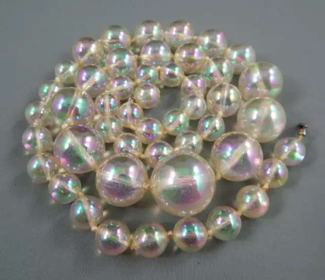 1950's Vintage Iridescent Lucite Graduated Soap Bubble Bead Necklace 24"
