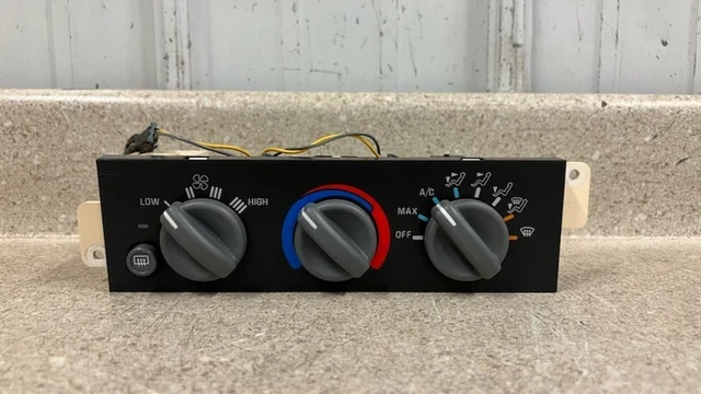 97 02 Camaro Firebird Trans Am HVAC Controlli A/C Interruttori Pannelli