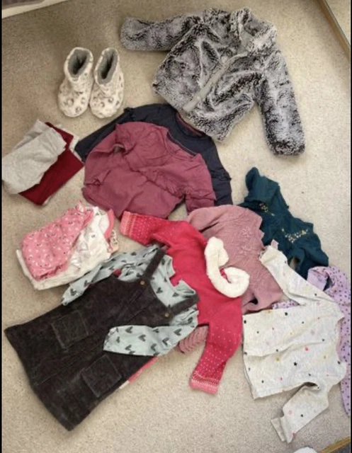 Baby girls clothes 18 - 24 months good condition