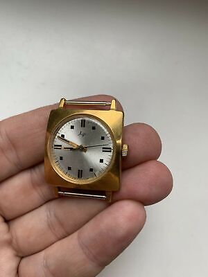 Vintage Mechanical Wrist Watch LUCH AU10 2209 23 jewels USSR Serviced