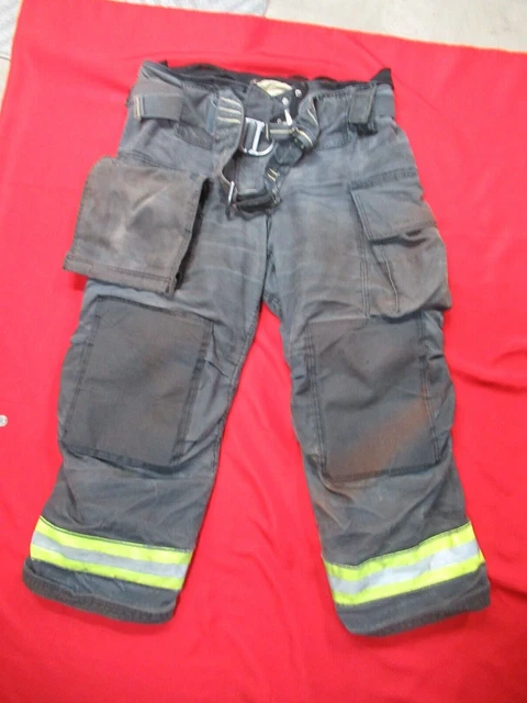 MFG 11/2016 GLOBE IH 40 x 30 INTERNAL HARNESS Firefighter Turnout Pants TOW GEAR