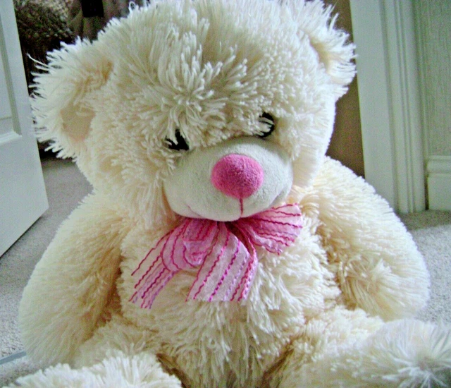LARGE SOFT TOY Cuddling toy Teddy BEAR,Cuddles Time ,perfect condition