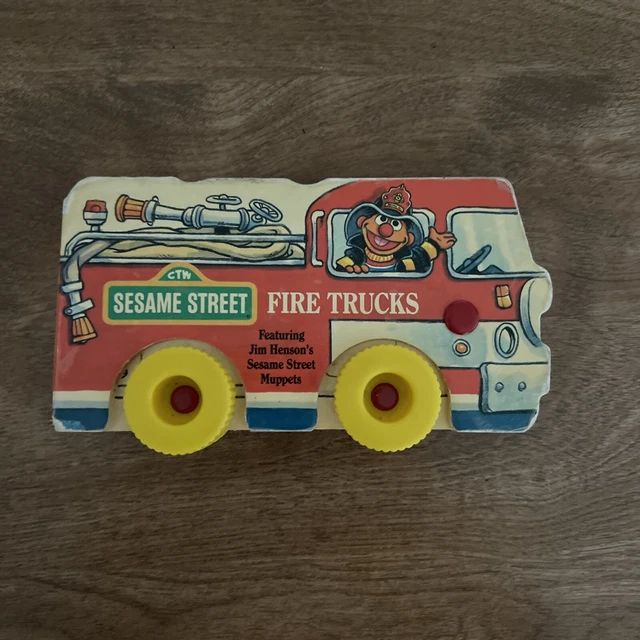 SESAME STREET FIRE TRUCKS Little Board Book With Wheels 1988 Used £