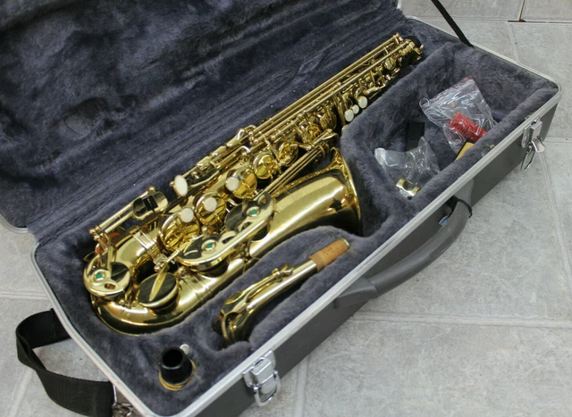 Simba alto saxophone deals