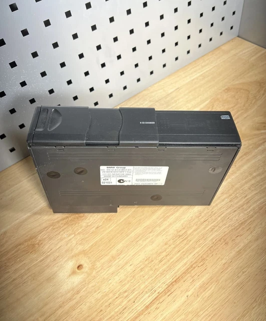 BMW X3 E83 CD Changer With 6 Slot Magazine Black 9131852 9112761 0413199 0410240