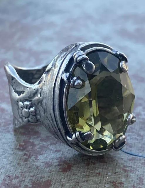 SILPADA RETIRED Sterling Silver 925 Olivine Swarovski Crystal Ring Sz 7