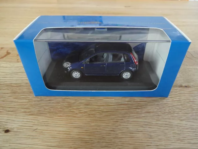 Ford Fiesta 4türig von Minichamps, 1:43