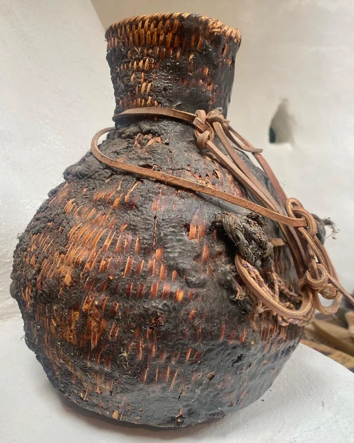 Large Antique Apache Tus Basket Native American Water Jar