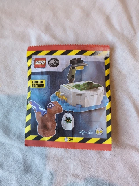 LEGO JURASSIC WORLD Raptor In Lab + Dino Egg Polybag 122401 New £2.99 ...