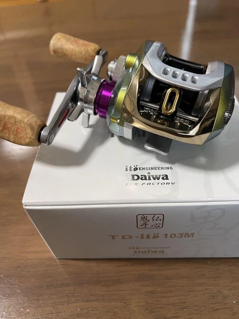 メガバス TD ito 103M Megabass Daiwa TD-ITO 103M 5.8:1 Gear Right
