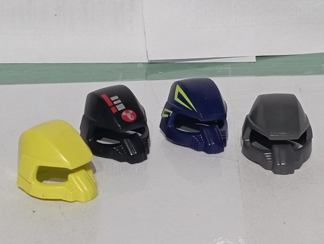 Lot Playmobil X2 Stylo Jaune Crête Et Casque Chevalier Médiéval Avec Panache - Occasion