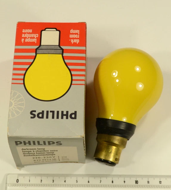 ANC. AMPOULE INACTINIQUE jaune pour chambre noire PHILIPS PF713B