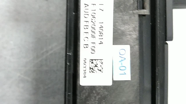 Pannello di controllo radio originale Ford 5263192 | Ford Italia