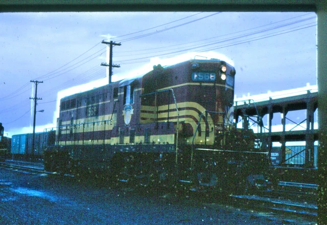 B&M 1568 GP-7, Cleveland, OH, 04/65; Kodachrome Original