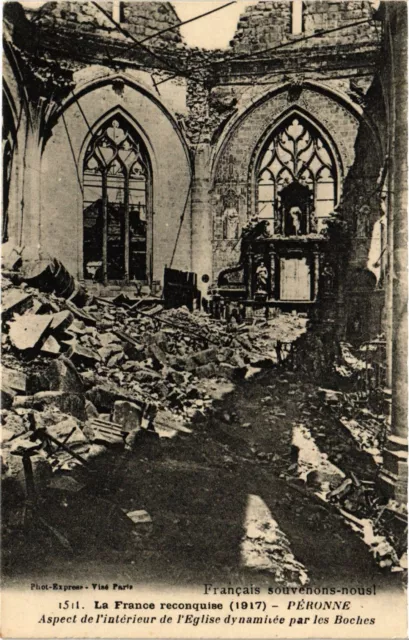 CPA MILITAIRE Péronne-Aspect de l'intérieur de l'Eglise dynamitée (315797)