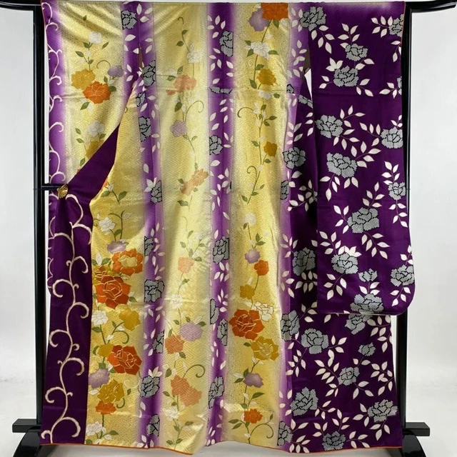 Japanese Kimono Furisode Pure Silk Flower Arabesque Gold Thread Gold Paint
