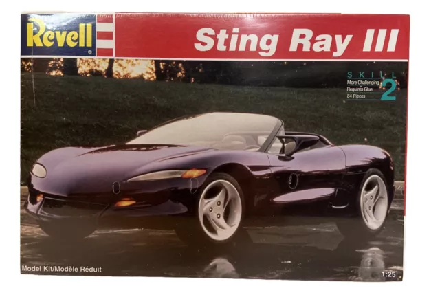 Revell Sting Ray III Chevrolet Corvette Concept Car Model Kit #7346 Sealed