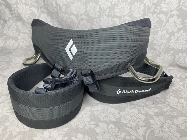 black diamond climbing harness Large Men’s 30”-36” Gray Red Used (B1)