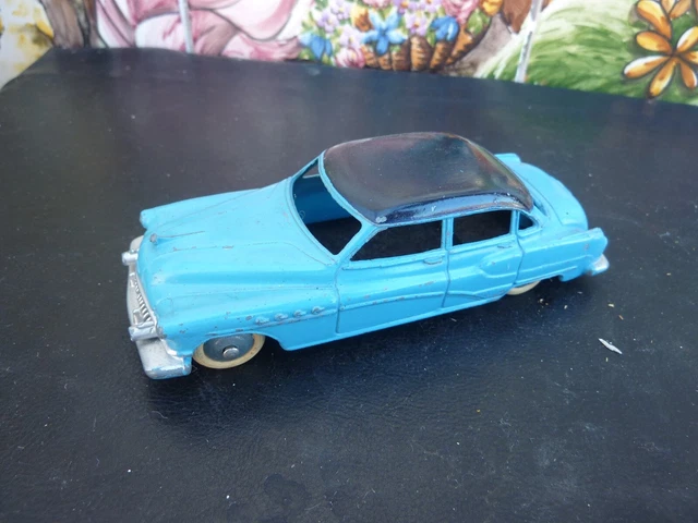 Ancienne Voiture Miniature Dinky Toys - Bon état - Collection