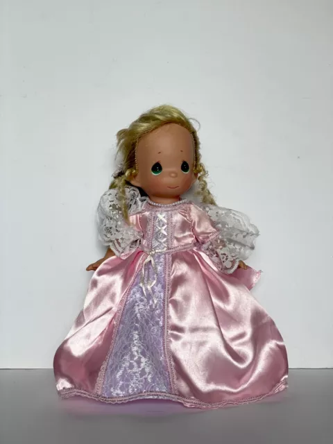 Precious Moments Fairy Tales Doll Disney Princess  Rapunzel  Doll 2006
