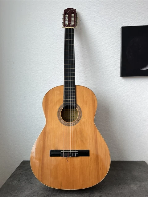 Guitare classique 4/4 Granada espana