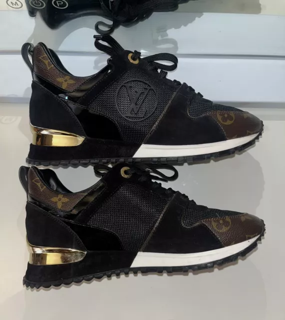 Run best sale away trainer