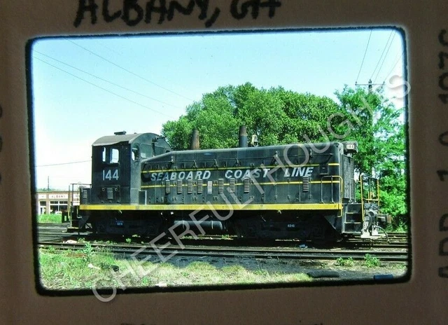 Original '76 Kodachrome Slide SCL Seaboard Coast Line 144 SW9 Albany, GA   25U36