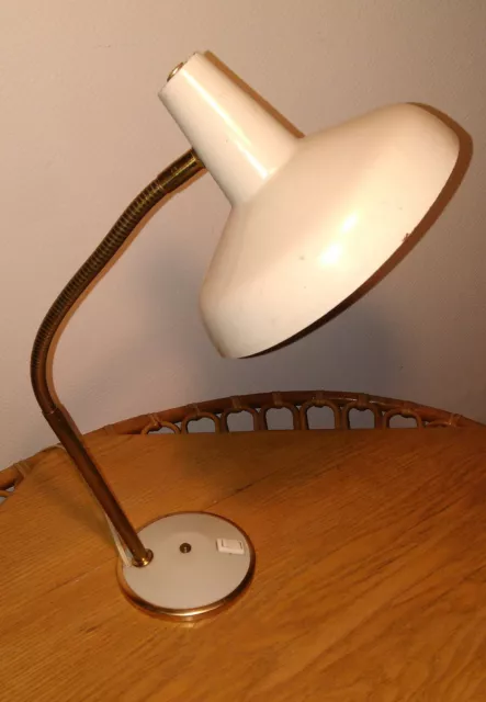 Lampe de bureau articulée vintage années 1960 en métal crème style industriel