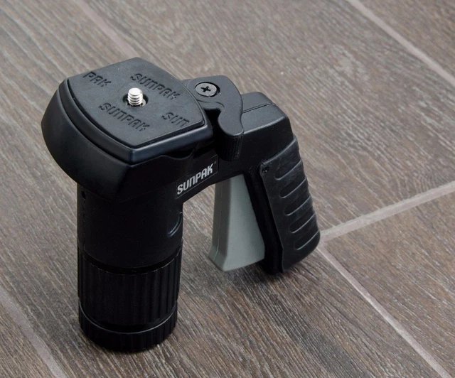 Sunpak Quick Release Plate for UltraPRO 423 Tripod with Compact