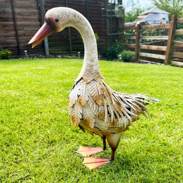 Metal Goose Garden Ornament White Metal Bird Sculpture Geese Lawn Statue Decor